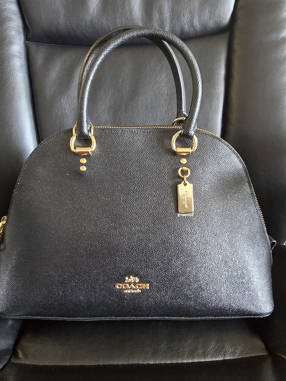 COACH - Katy Satchel / Black IM Signature Canvas - Picture 7 of 10